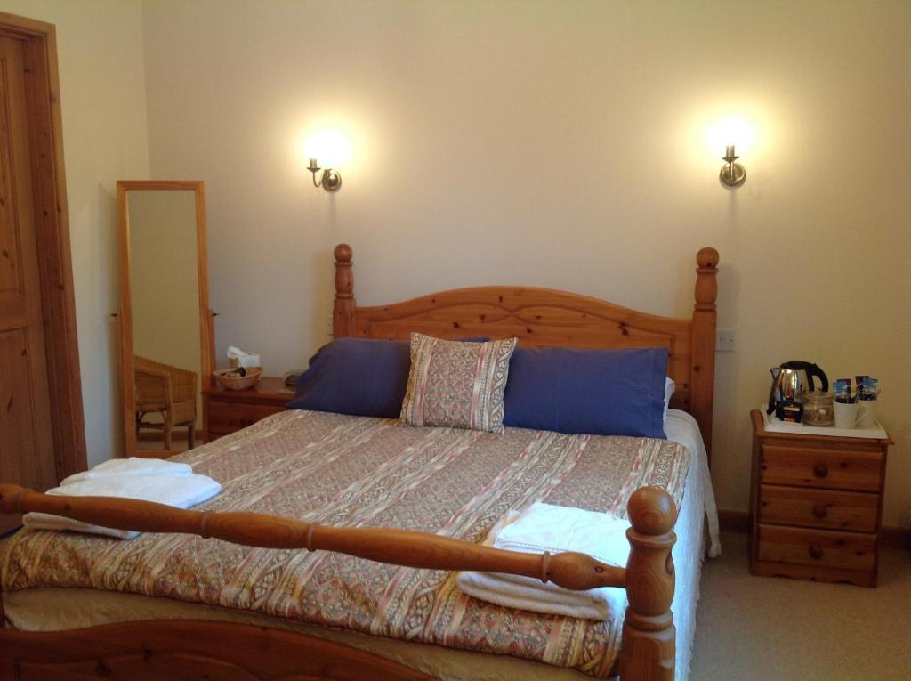 Severnside Bed & Breakfast Грейт Малвърн Стая снимка